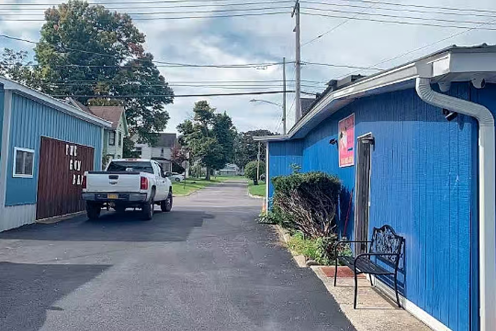 Shop Map-GINA DM SPA INC